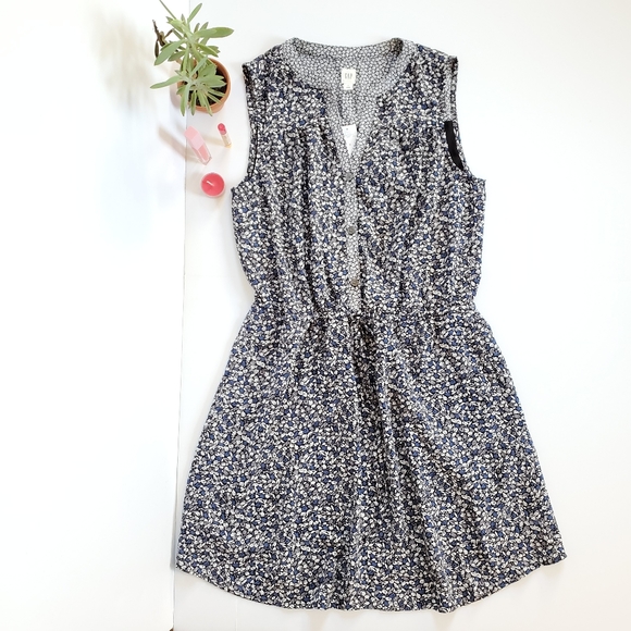 GAP Dresses & Skirts - Gap Sleeveless Shirt Dress Blue Floral Print
